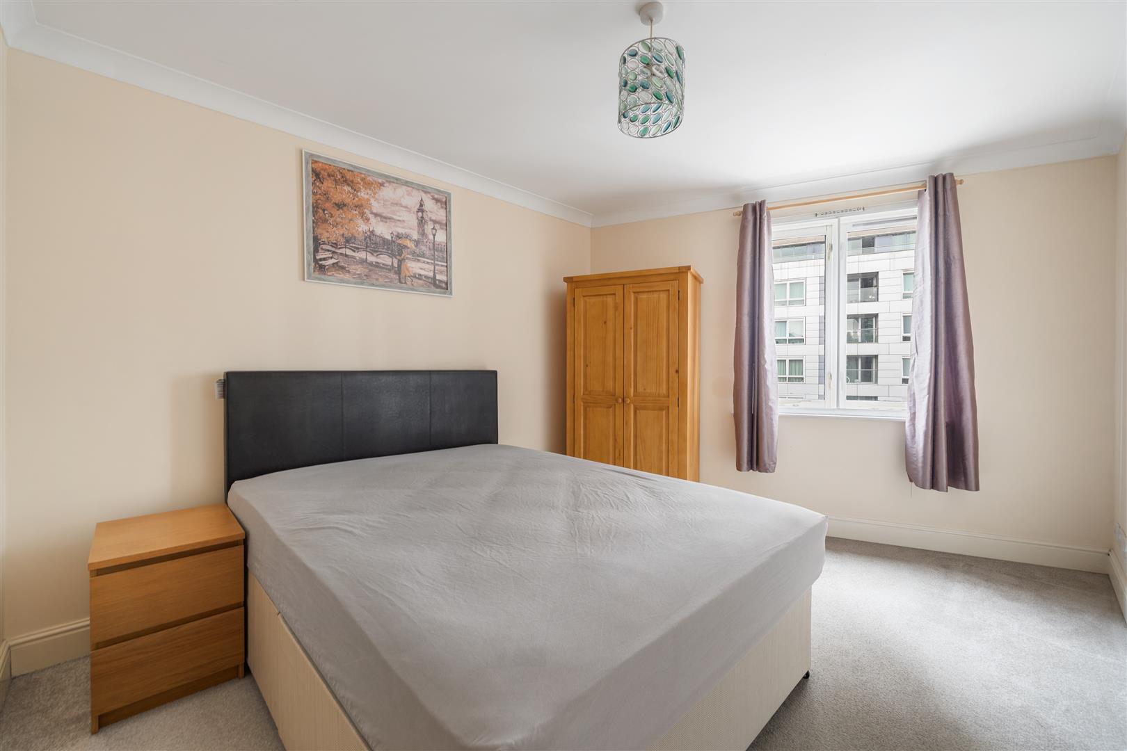 Peninsula Court, Canary Wharf